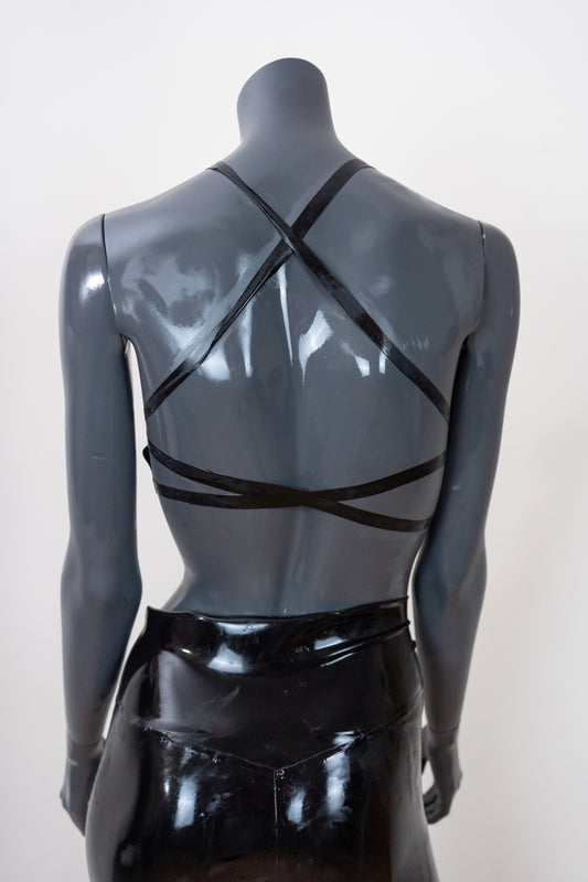 Latex top papillon croisé